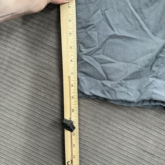 Oakley Swim Shorts Men Large Gray Polyester Drawstring Beach Weekend Vacation. - Picture 5 of 8